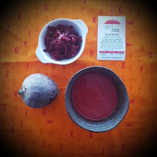 Spiced Rooibos with Beetroot Latte