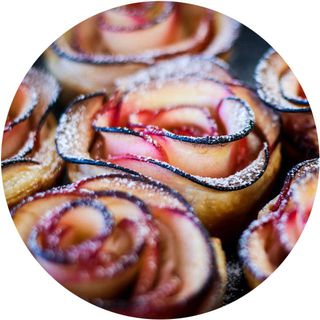 Apple Roses 